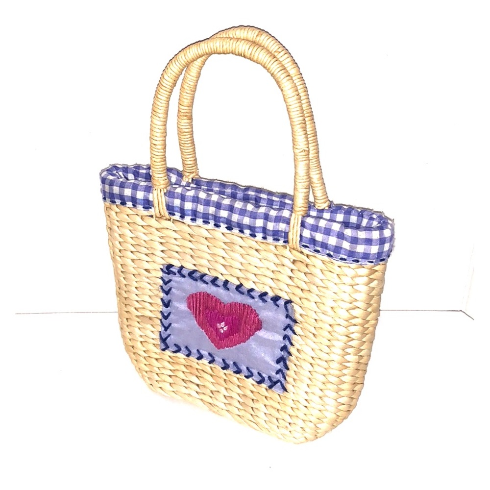 Woven purse